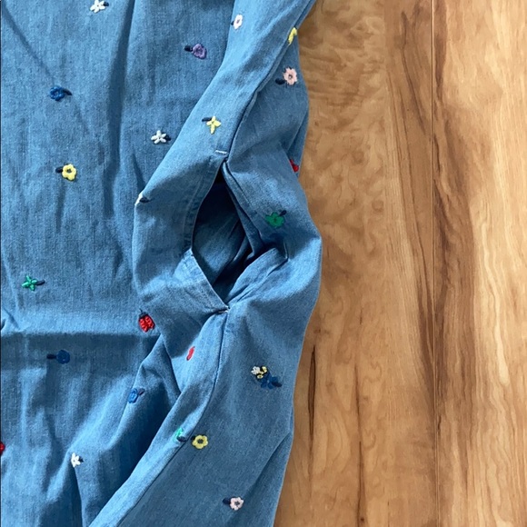 Hanna Andersson Embroidered Chambray Dress - Picture 7 of 14